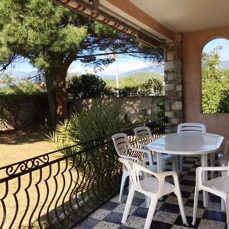 Maison Centre Ville De Porto-vecchio بيت للعطل بورتو فيكشْيو